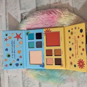 Colorful Eyeshadow Palette with Sea Theme